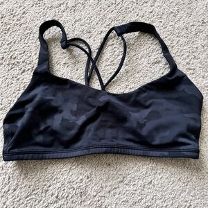 Lululemon free to be bra size 6